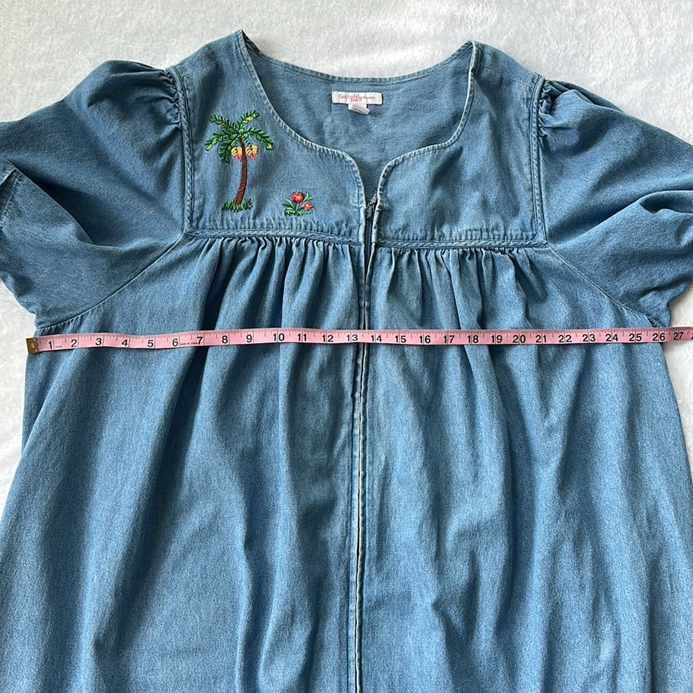 Vintage Women’s Plus Size Denim Embroidered Safari Art‎ Full Zip Pocket Dress 2X - Picture 8 of 10